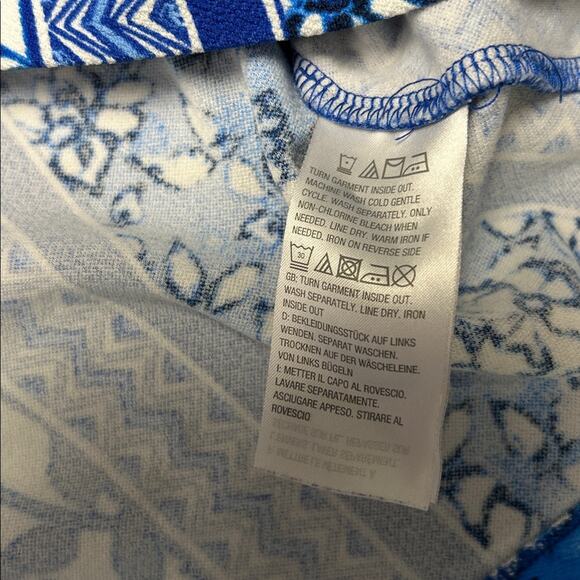 Bob Mackie Mix Floral Print Dolman Sleeve Knit Top Size Medium Blue Art To Wear - Picture 7 of 8